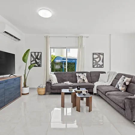 Adamante Luxury By Nomads *