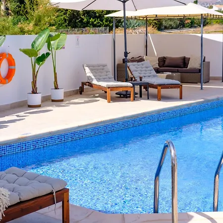 Adamante Luxury By Nomads Villa