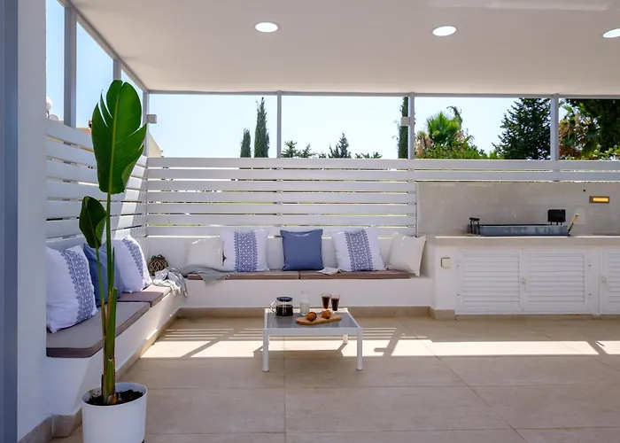 Adamante Luxury By Nomads Villa Peyia