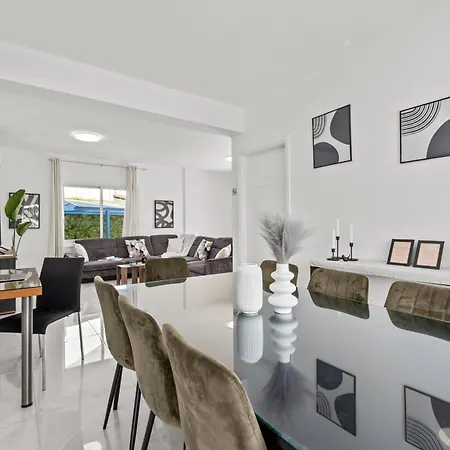 Adamante Luxury By Nomads *