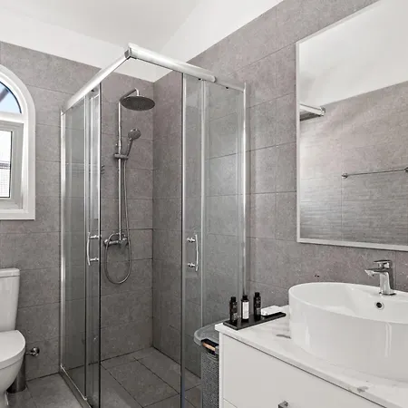 Adamante Luxury By Nomads *