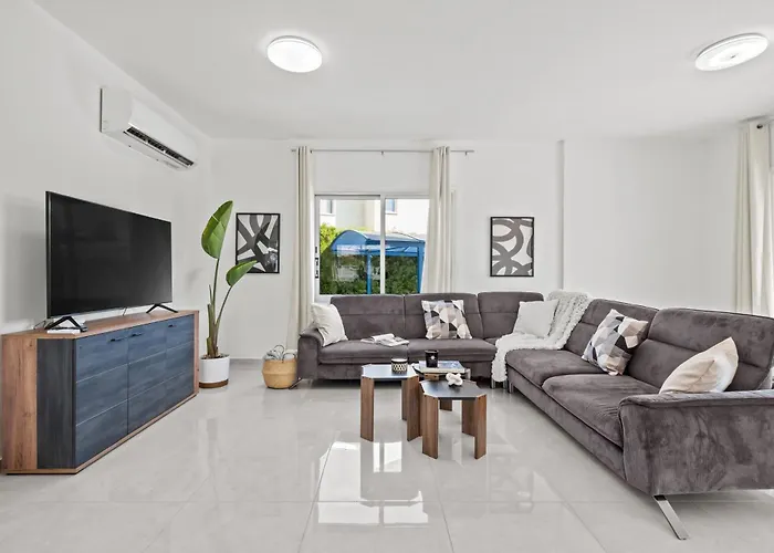 Adamante Luxury By Nomads *