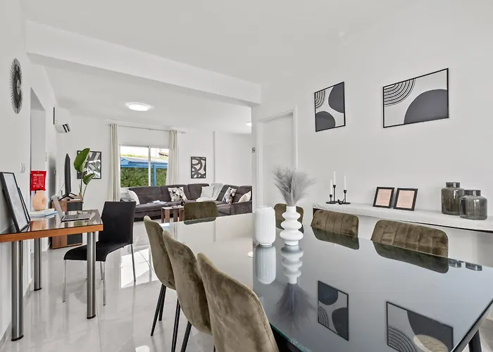 Adamante Luxury By Nomads *